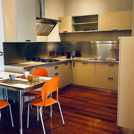 Apartment App 75