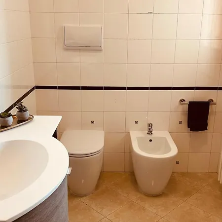 Apartment App 75 *