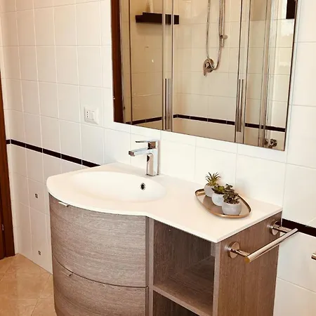 App 75 Apartment *